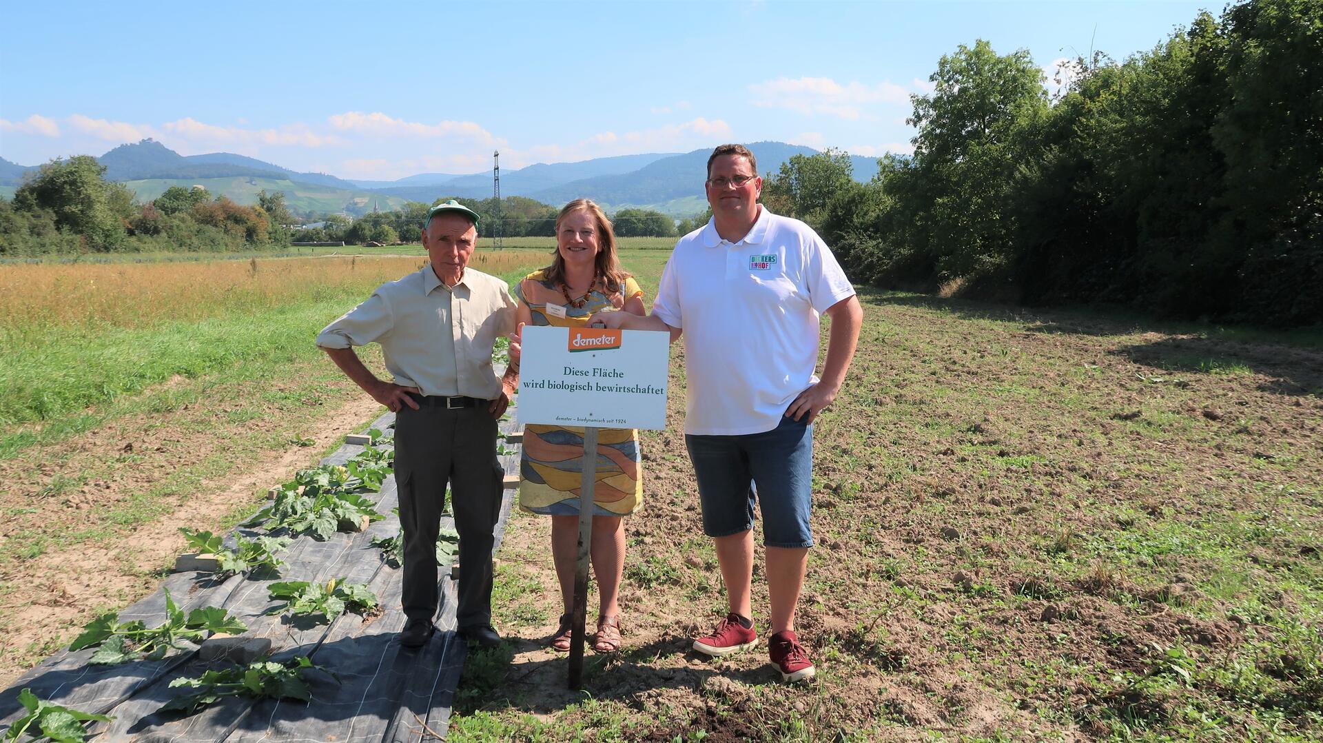 v.l.n.r.: Hubert Mussler, Helga Decker und Sohn Christoph Decker